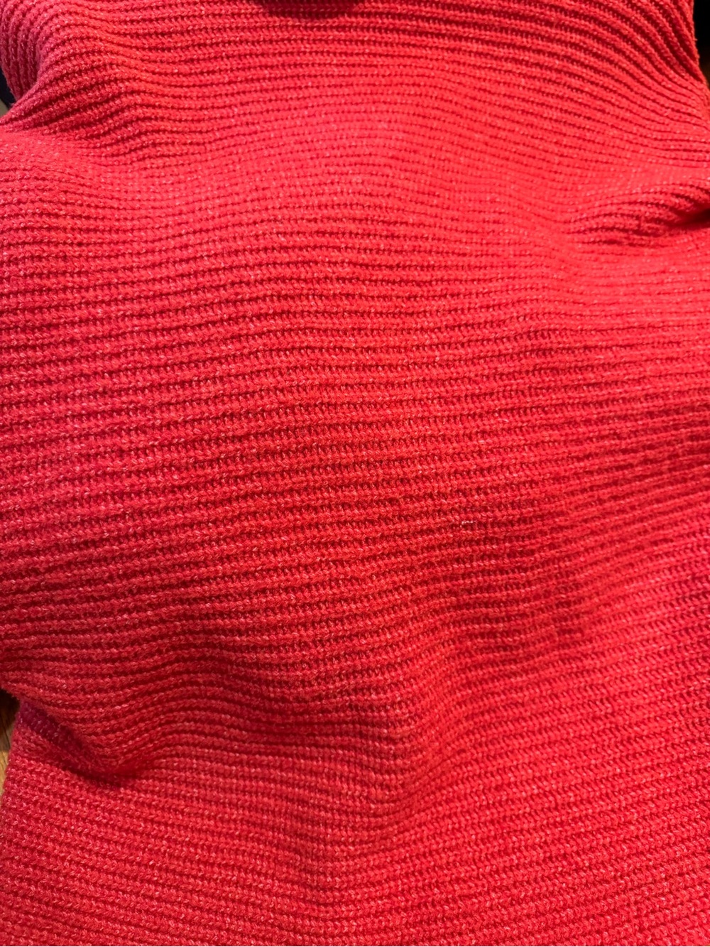 Pretty Red Sweater - Picture 4 of 5